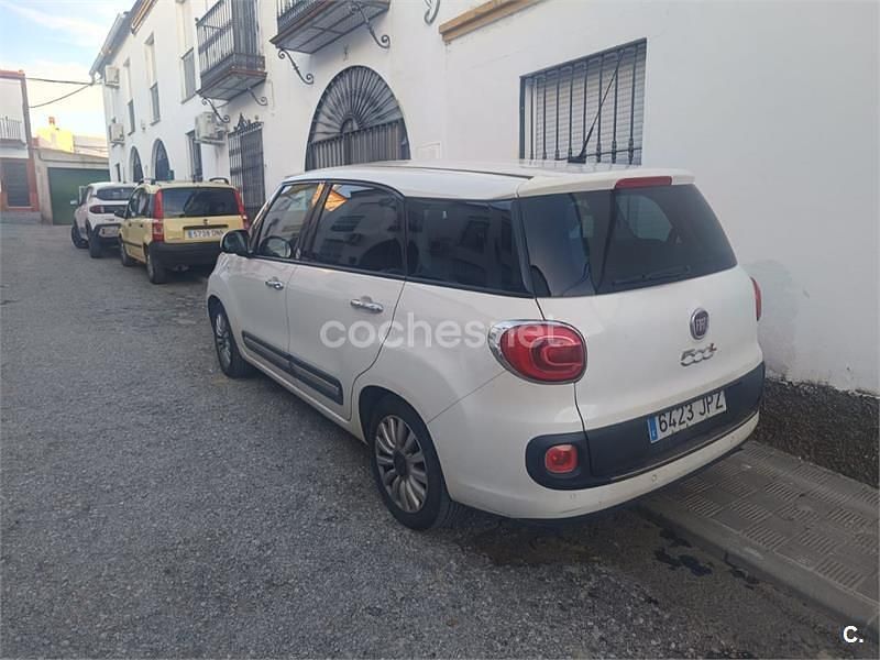 Usado Fiat 500L Living 120 CV (88 kW) 2016 Blanco Monovolumen