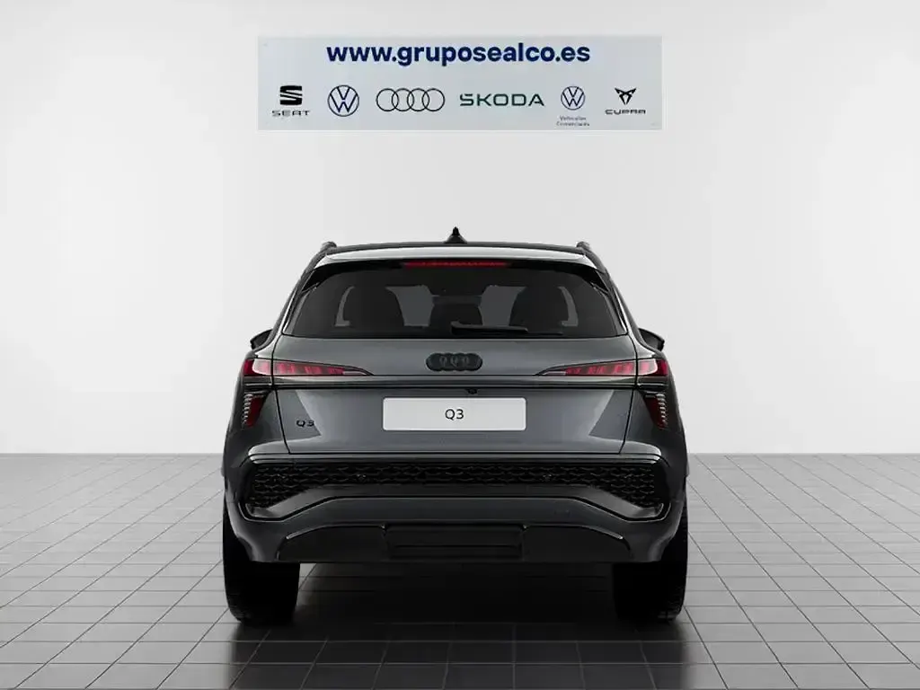 Nuevo Audi Q3 S-Line 150 CV (110 kW) 2026 Gris SUV