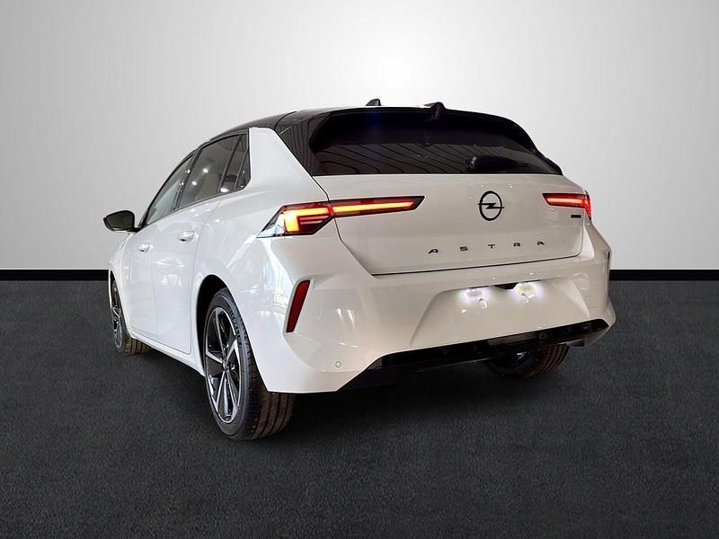 Nuevo Opel Astra 145 CV (106 kW) 2025 Blanco