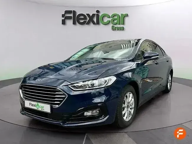Usado Ford Mondeo Trend 187 CV (137 kW) 2021 Azul Familiar