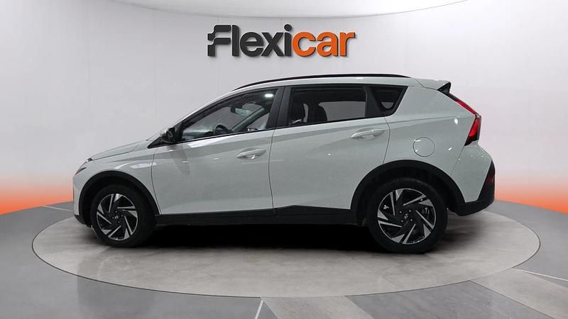 Usado Hyundai Bayon 84 CV (61 kW) 2023 Blanco SUV