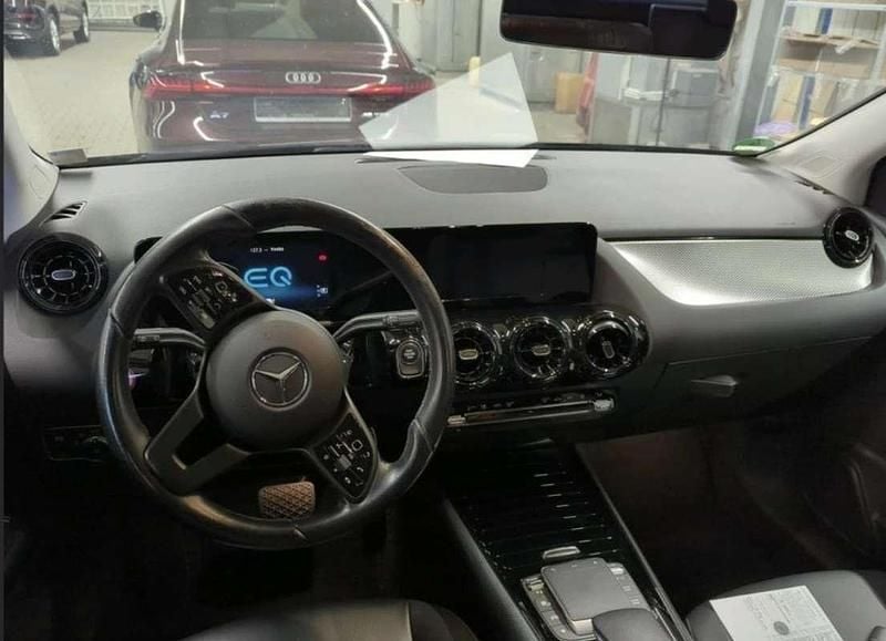 Usado Mercedes B250e 218 CV (160 kW) 2021 Negro Monovolumen