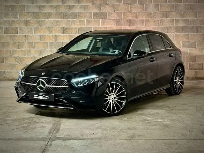 Usado Mercedes A250 218 CV (160 kW) 2023 Negro Berlina