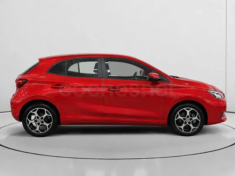 Usado MG MG3 Comfort 116 CV (85 kW) 2025 Rojo Utilitario