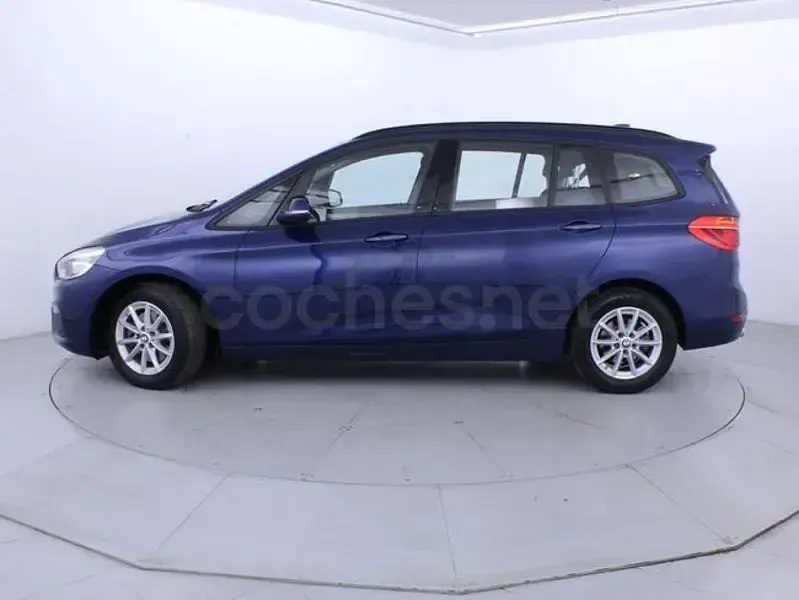 Usado BMW 218 150 CV (110 kW) 2018 Azul Familiar