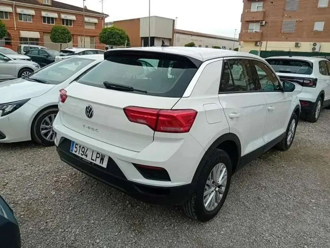 Usado VW T-Roc Edition 116 CV (85 kW) 2021 Blanco SUV