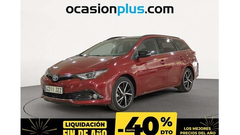 Rojo Usado 2017 Toyota Auris Touring Sports Familiar | 19.490 € (Un poco caro) - Imagen 1/4