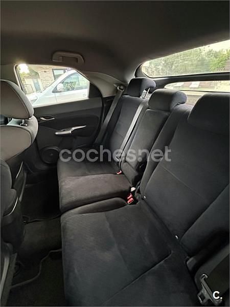 Negro Usado 2006 Honda Civic Comfort Berlina | 4900 € (Buen precio) - Imagen 1/4