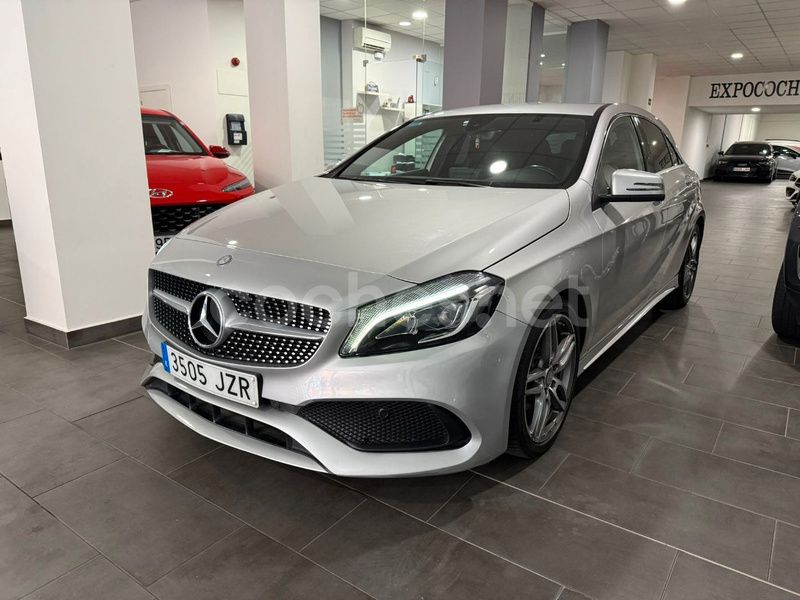 Gris / plata Usado 2017 Mercedes A200 Berlina | 16.900 € (Precio justo) - Imagen 1/4