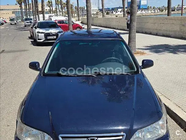 Usado Honda Accord LS 136 CV (100 kW) 2002 Azul Berlina