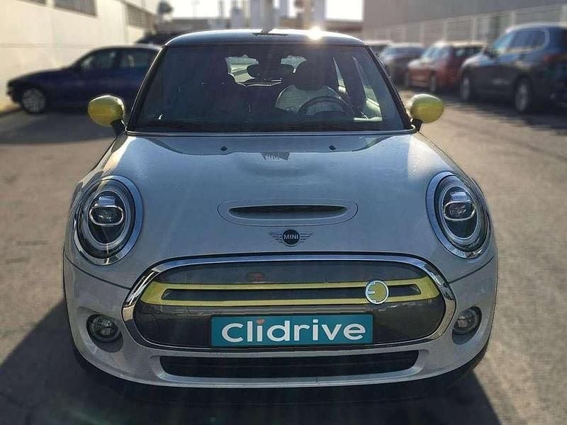Usado Mini Cooper SE 135 kW (184 CV) 2020 Gris Utilitario