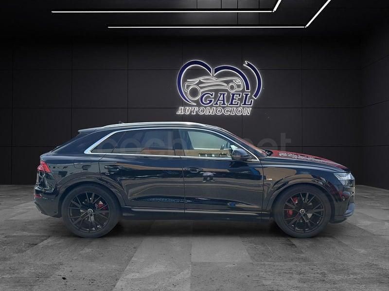 Usado Audi Q8 286 CV (210 kW) 2018 Negro SUV