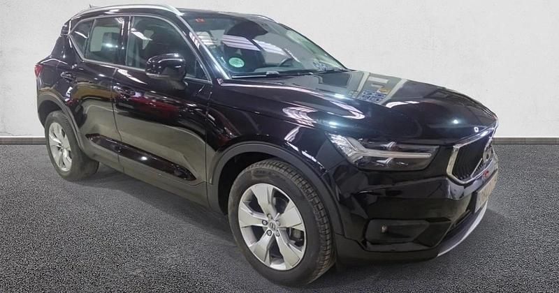 Usado Volvo XC40 Momentum 163 CV (119 kW) 2021 SUV