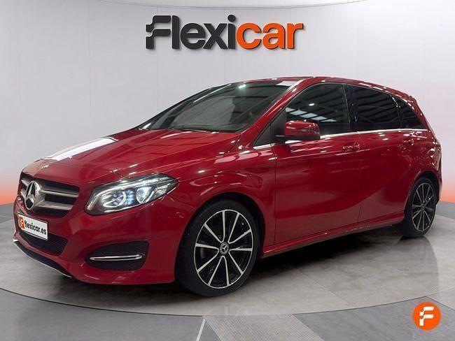 Usado Mercedes B180 109 CV (80 kW) 2017 Gris Monovolumen