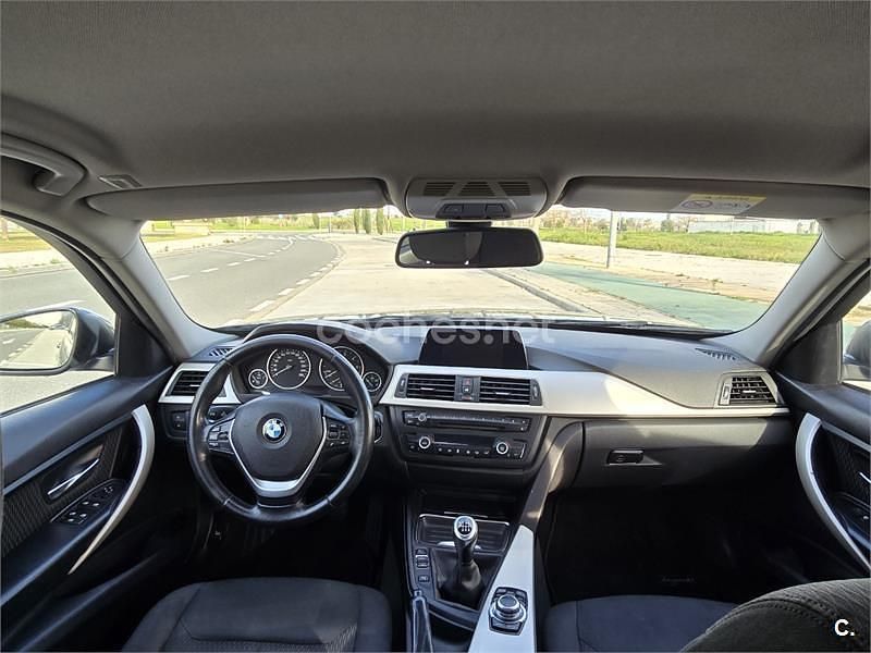 Usado BMW 318 143 CV (105 kW) 2015 Gris / plata Berlina