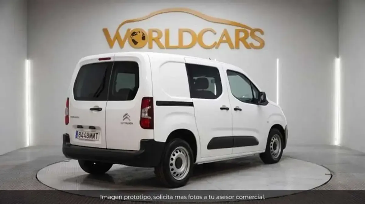 Usado Citroën Berlingo Live 102 CV (75 kW) 2024 Blanco Monovolumen