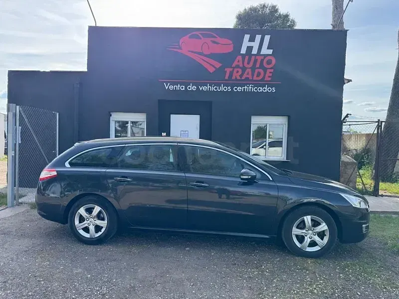 Usado Peugeot 508 SW Business-Line 115 CV (84 kW) 2012 Negro Familiar
