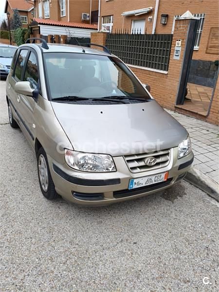 Usado Hyundai Matrix GLS 82 CV (60 kW) 2003 Beige Monovolumen