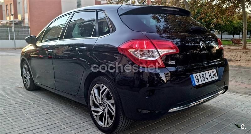 Negro Usado 2012 Citroën C4 Exclusive Berlina | 5300 € (Buen precio) - Imagen 1/4