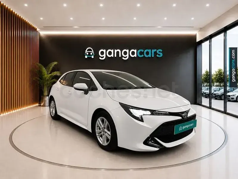 Usado Toyota Corolla Active 122 CV (89 kW) 2021 Blanco Utilitario