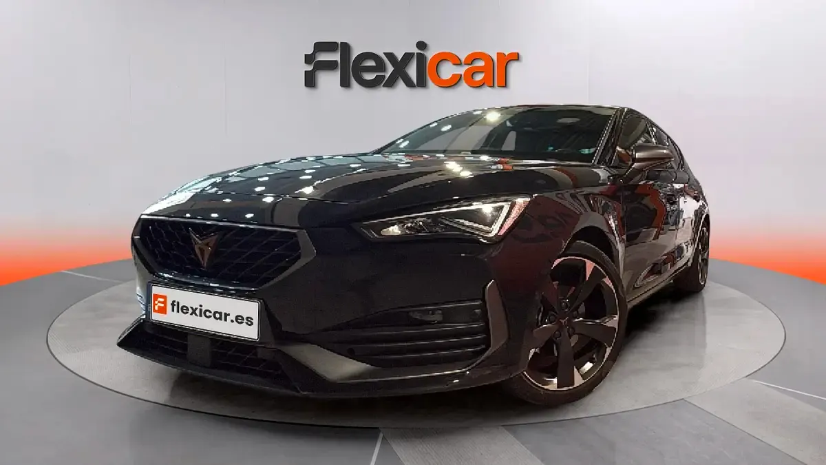 Usado Cupra Leon 150 CV (110 kW) 2024 Negro Berlina