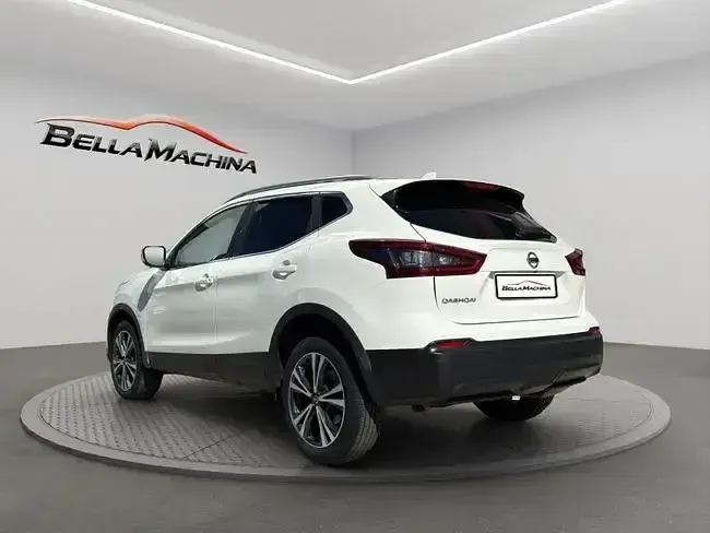 Usado Nissan Qashqai N-Connecta 115 CV (84 kW) 2021 Blanco SUV