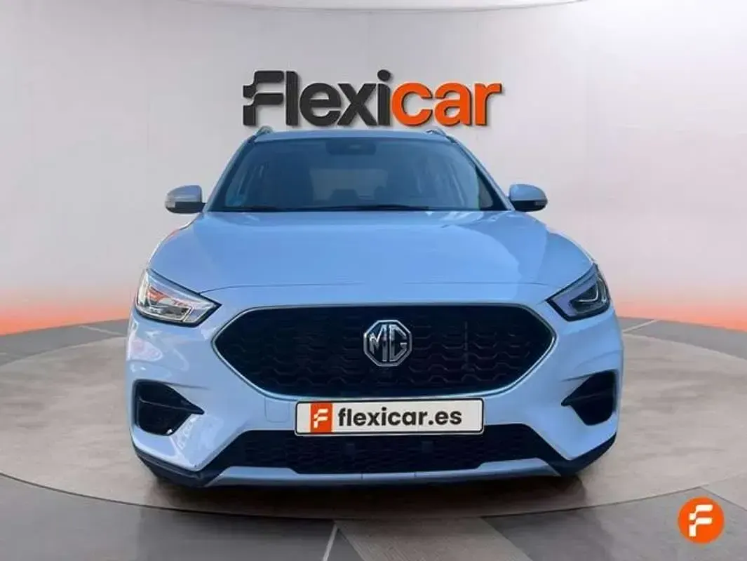 Usado MG ZS Comfort 106 CV (77 kW) 2025 Blanco SUV