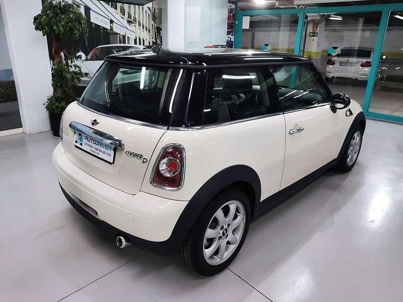 Usado Mini Cooper D 111 CV (81 kW) 2012 Blanco Utilitario