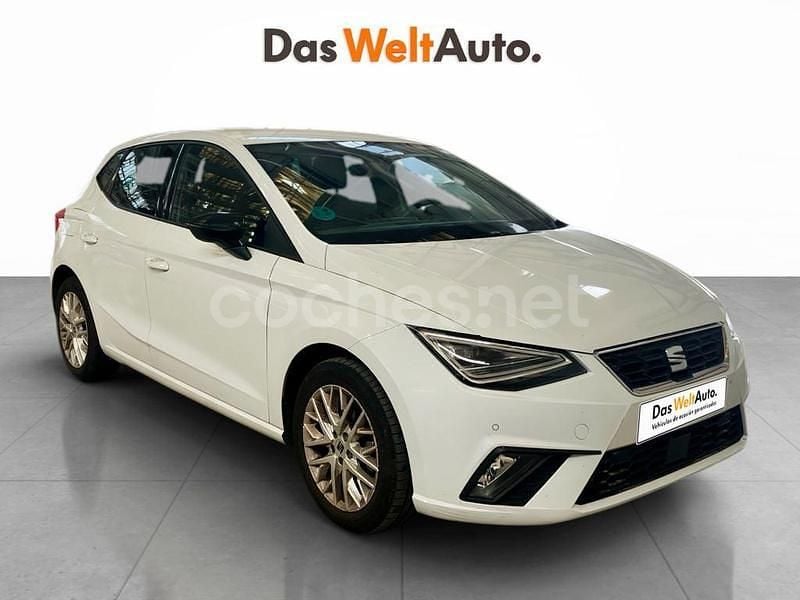 Blanco Usado 2024 Seat Ibiza FR Berlina | 17.250 € (Precio justo) - Imagen 1/4