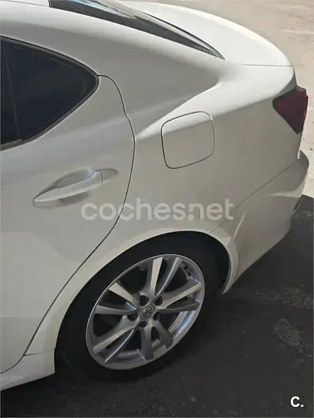 Usado Lexus IS250 Luxury Line 208 CV (152 kW) 2006 Blanco Berlina