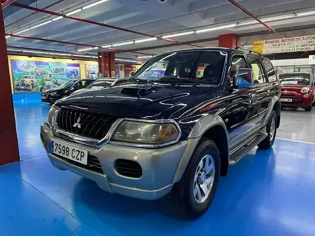 Usado Mitsubishi Montero Intense+ 115 CV (84 kW) 2004 Azul SUV