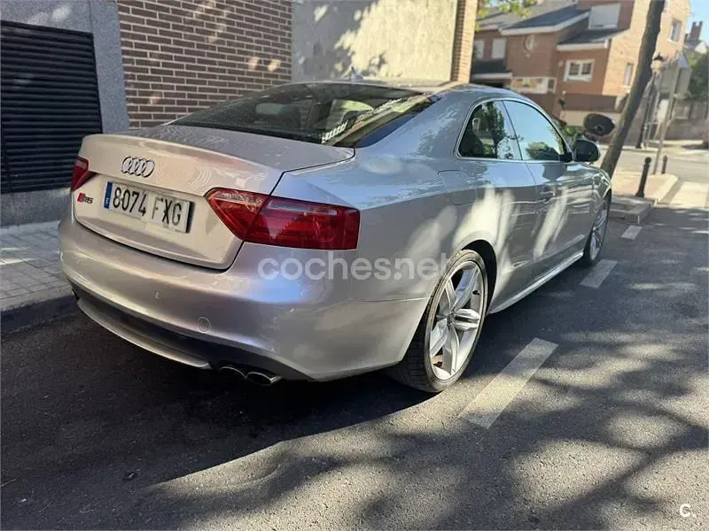 Usado Audi S5 354 CV (260 kW) 2007 Gris / plata Coupe