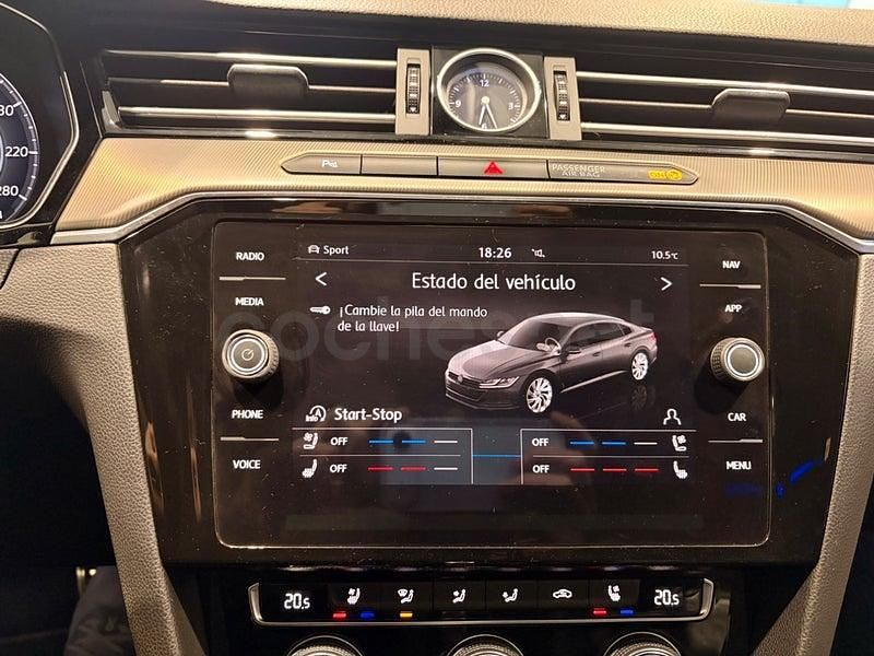 Usado VW Arteon Elegance 150 CV (110 kW) 2018 Negro Berlina