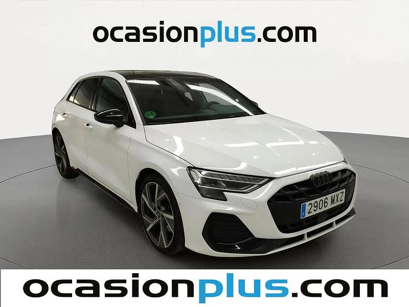 Usado Audi Q3 S-Line 150 HP (110 kW) 2025 Branco SUV