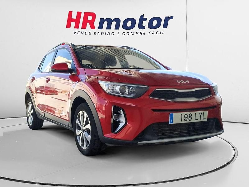 Rojo Usado 2022 Kia Stonic SUV | 15.250 € (Precio justo) - Imagen 1/4