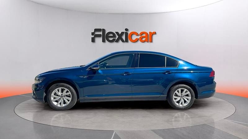 Usado VW Passat Business 122 HP (89 kW) 2021 Azul Carrinha