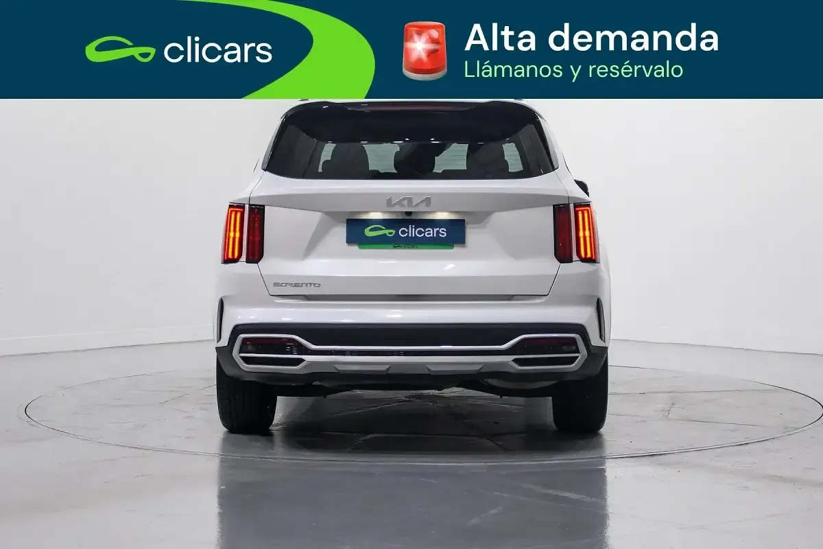 Usado Kia Sorento 194 CV (142 kW) 2023 Blanco SUV