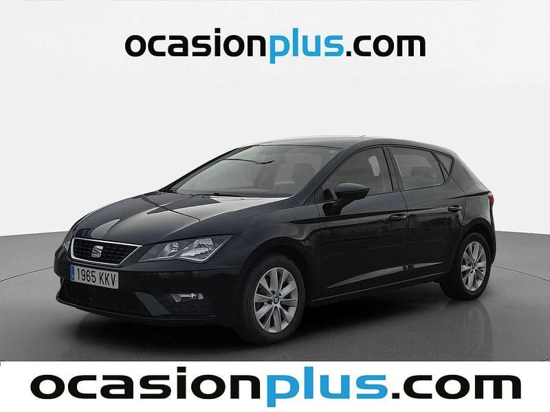 Usado Seat Leon Style 110 CV (80 kW) 2018 Negro Utilitario