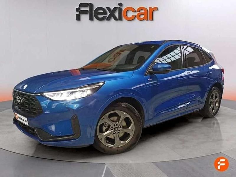 Usado Ford Kuga ST-Line 150 CV (110 kW) 2025 Azul SUV