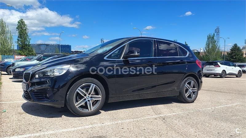 Negro Usado 2015 BMW 218 Sport Line Familiar | 9900 € (Precio justo) - Imagen 1/4