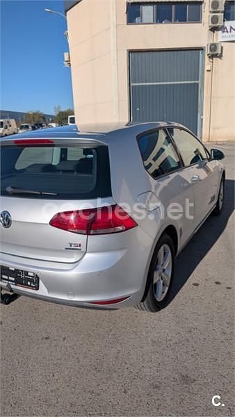 Usado VW Golf VII Advance 122 CV (89 kW) 2013 Gris / plata Berlina