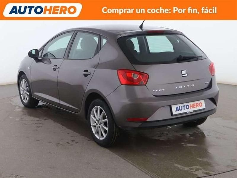 Usado Seat Ibiza Style 90 CV (66 kW) 2016 Gris Utilitario