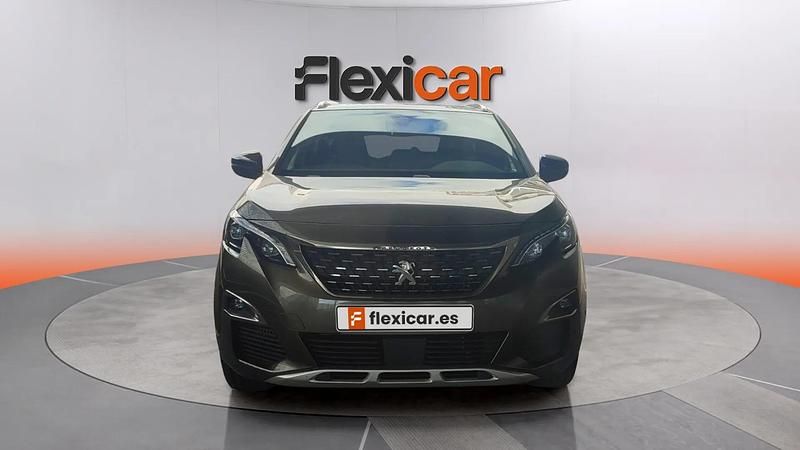 Usado Peugeot 5008 Allure 130 CV (95 kW) 2019 Gris SUV