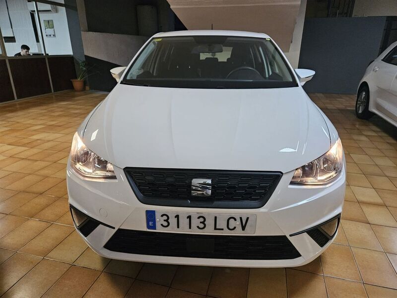 Usado Seat Ibiza Style 95 CV (69 kW) 2019 Blanco Berlina