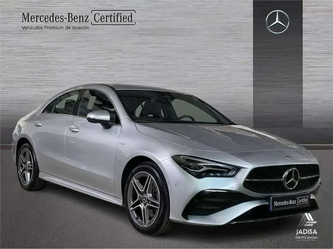 Usado Mercedes CLA250e 218 CV (160 kW) 2025 Coupe