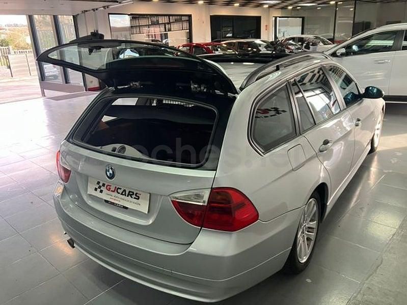 Usado BMW 320 163 CV (119 kW) 2006 Gris / plata Familiar