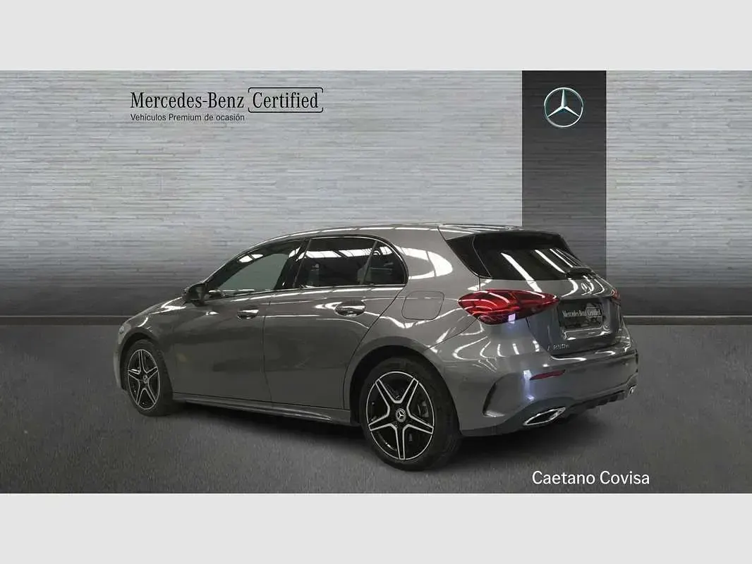 Usado Mercedes A250 218 CV (160 kW) 2024 Gris Berlina