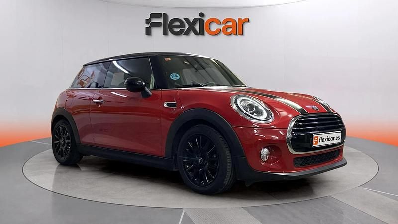 Usado Mini Cooper 136 CV (100 kW) 2019 Rojo Utilitario