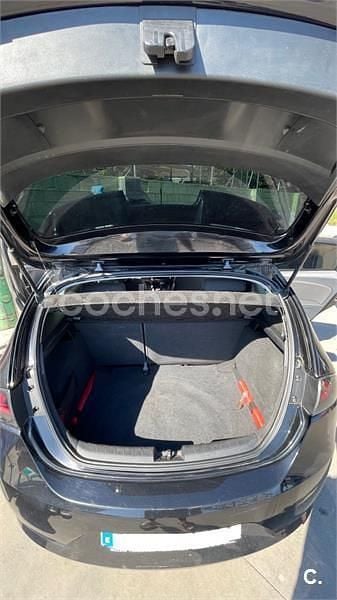 Usado Seat Leon Ecomotive 105 CV (77 kW) 2008 Negro Utilitario