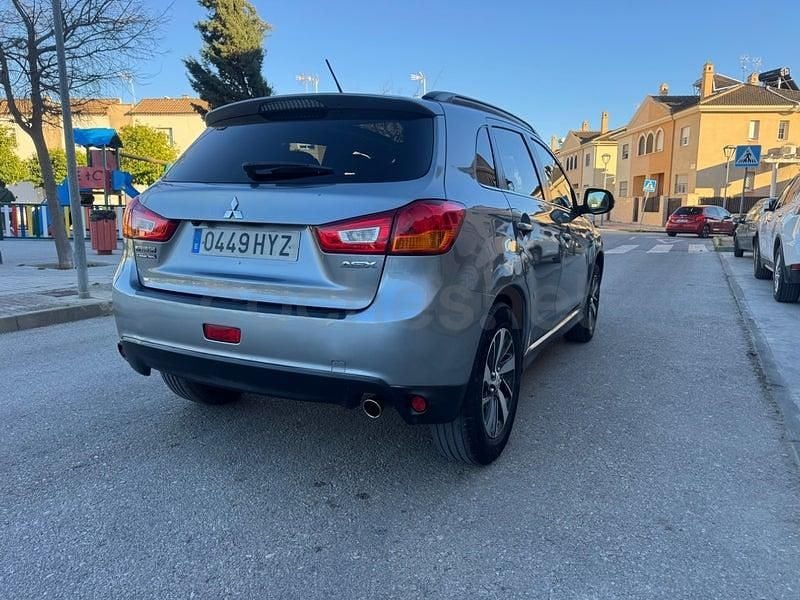Usado Mitsubishi ASX Motion 116 CV (85 kW) 2014 Gris / plata SUV